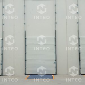 Puertas seccionales inteo (8)